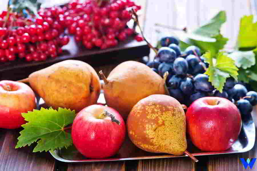 Frutas para um café da manhã saudável