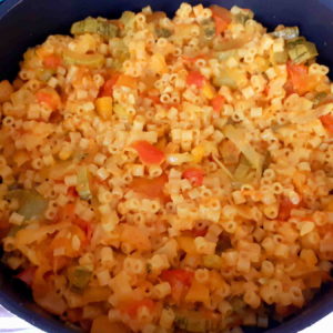 Legumes com macarrão Ave Maria