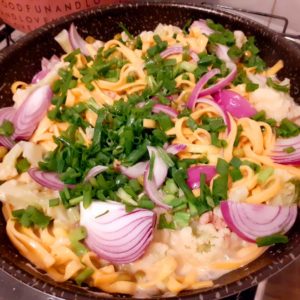 Macarrão ao molho branco com couve flor