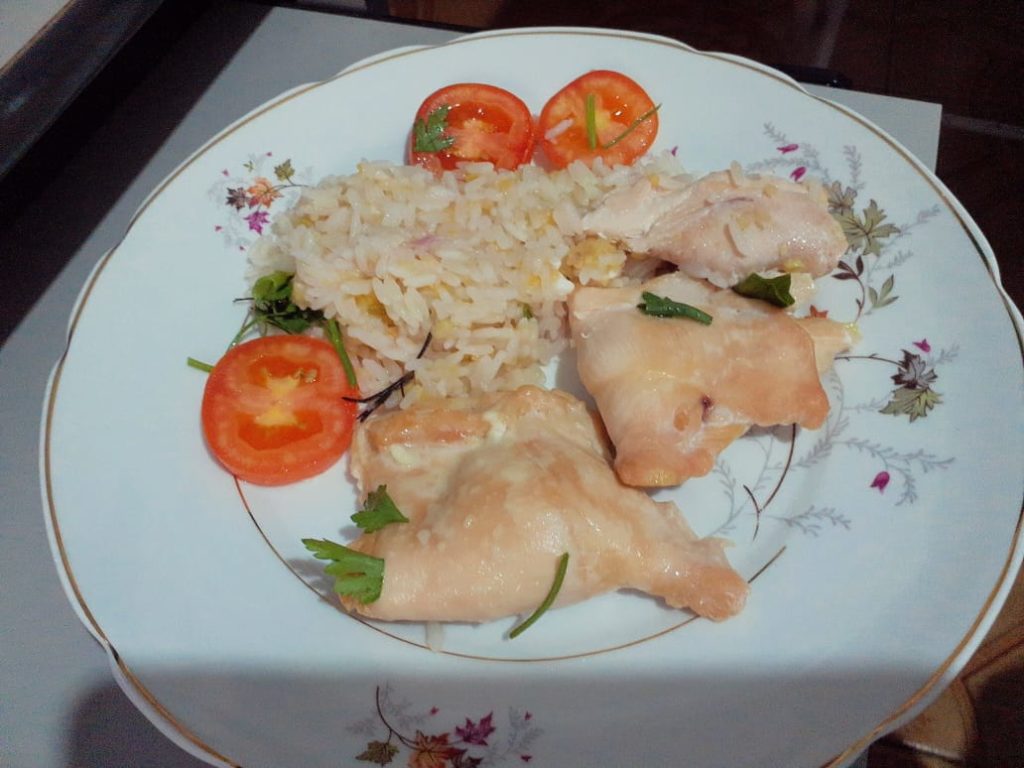 Receita de arroz de forno com frango simples