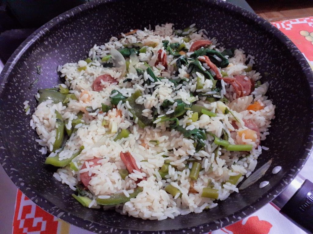 arroz com espinafre simples