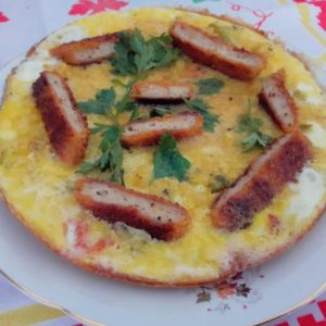 Cuscuz com ovo. Fácil e pratico